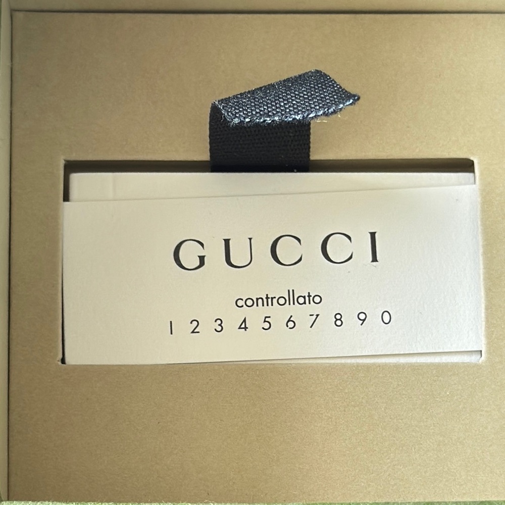 Gucci Interlocking GG Aged Silver Bracelet - Picture 7 of 10